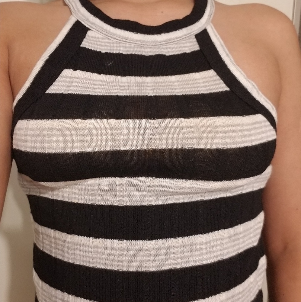 Crop top - Picture 3 of 3
